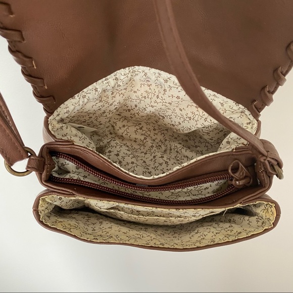 BILLABONG small tan crossbody shoulder bag - Picture 8 of 13